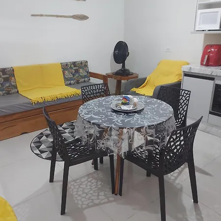 Apartamento Ubatuba Maranduba 150m da Praia-2